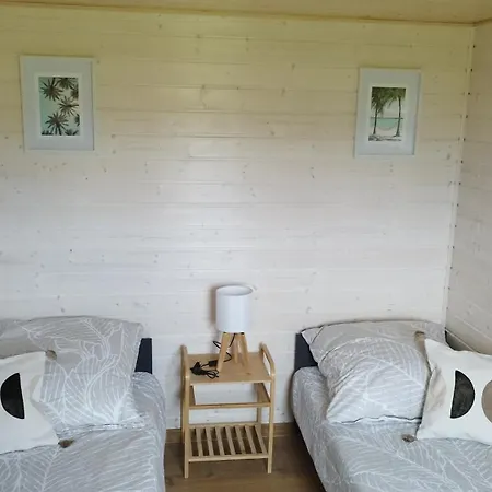 Zakatek Semesterbostad Dębki